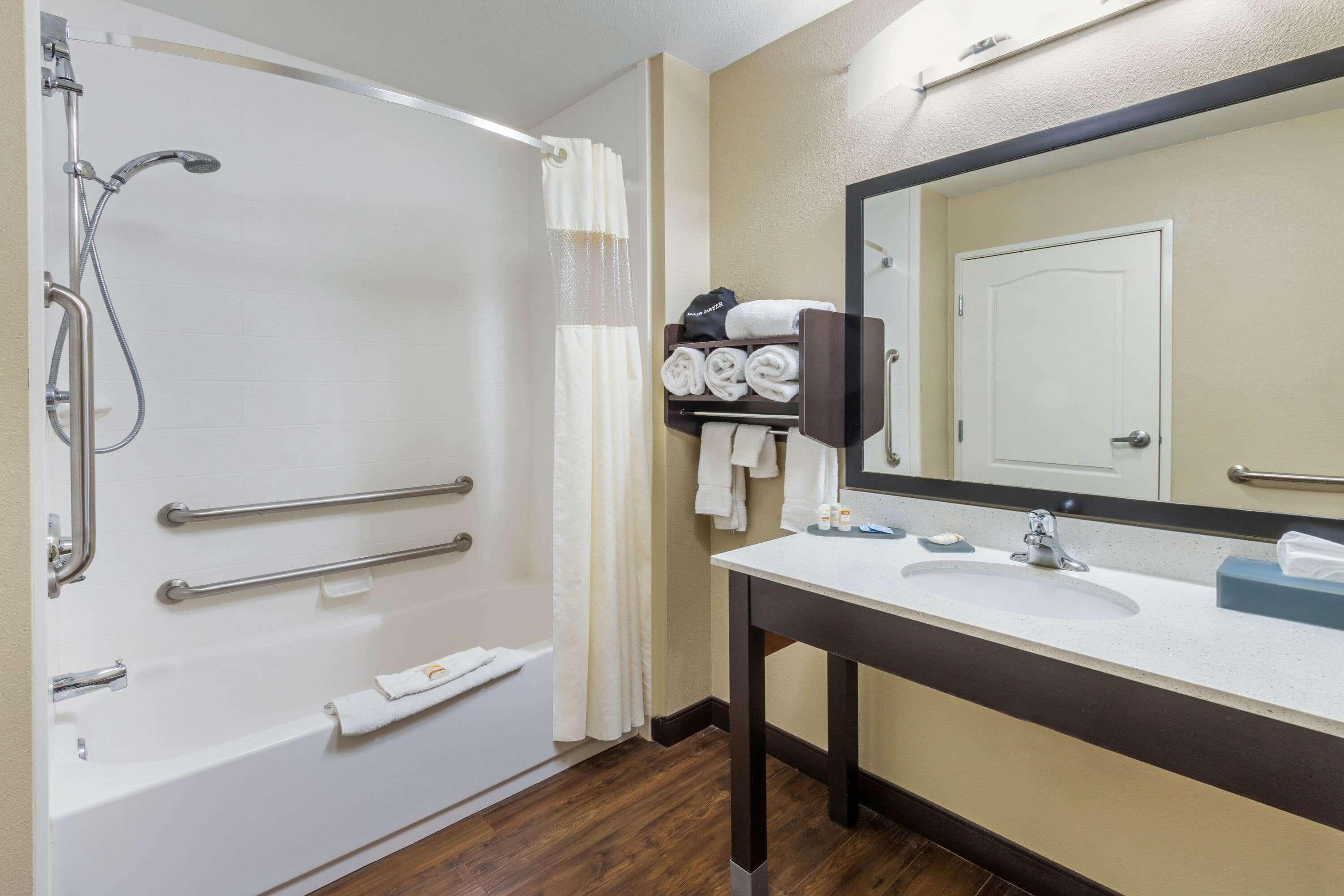 Hotel La Quinta By Wyndham Artesia Extérieur photo