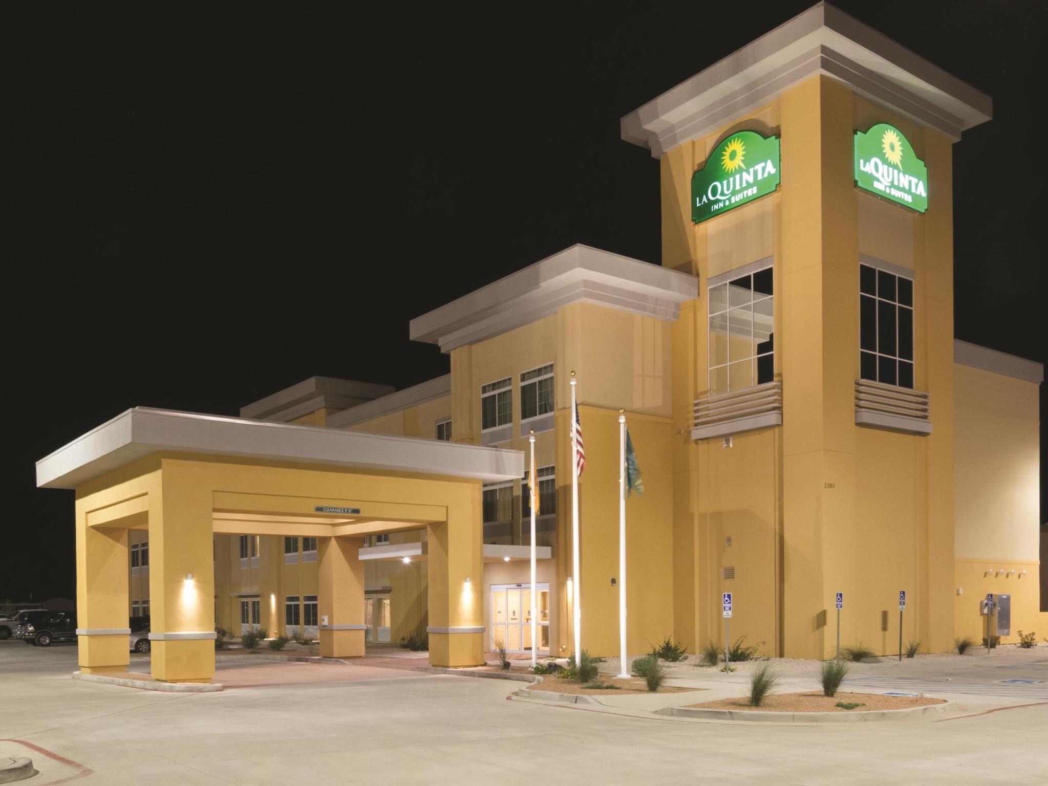 Hotel La Quinta By Wyndham Artesia Extérieur photo