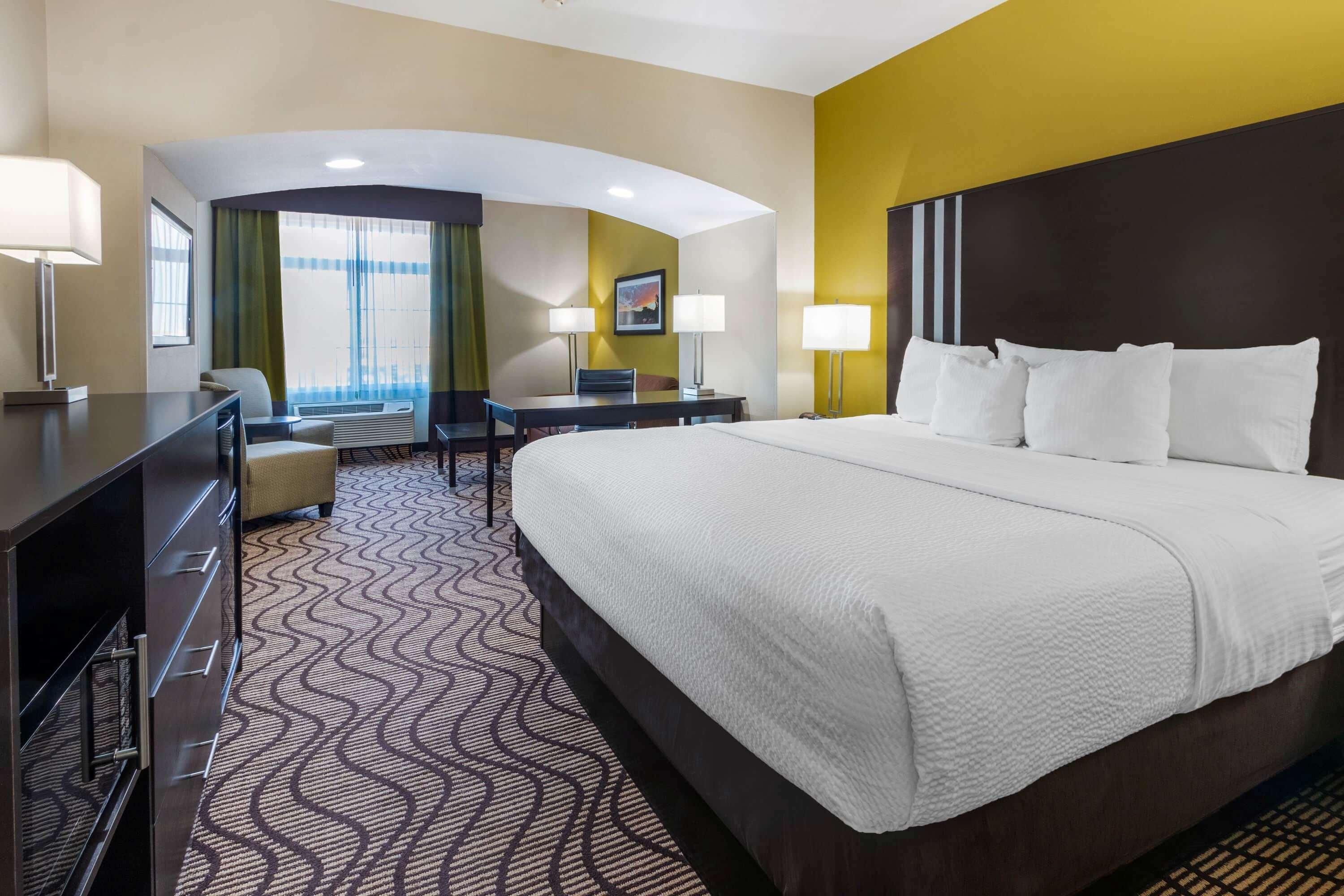 Hotel La Quinta By Wyndham Artesia Extérieur photo