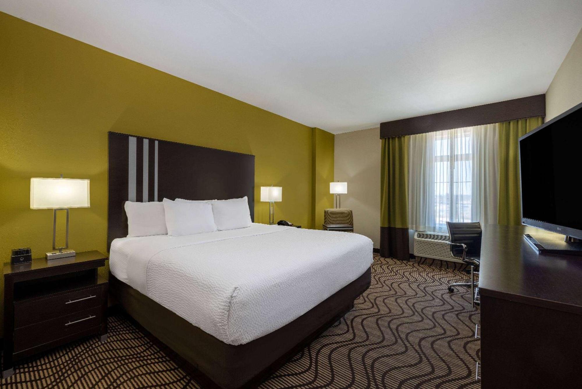 Hotel La Quinta By Wyndham Artesia Extérieur photo