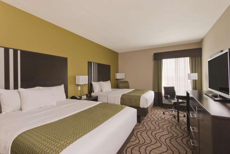 Hotel La Quinta By Wyndham Artesia Extérieur photo