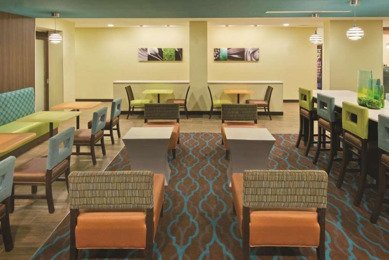 Hotel La Quinta By Wyndham Artesia Extérieur photo
